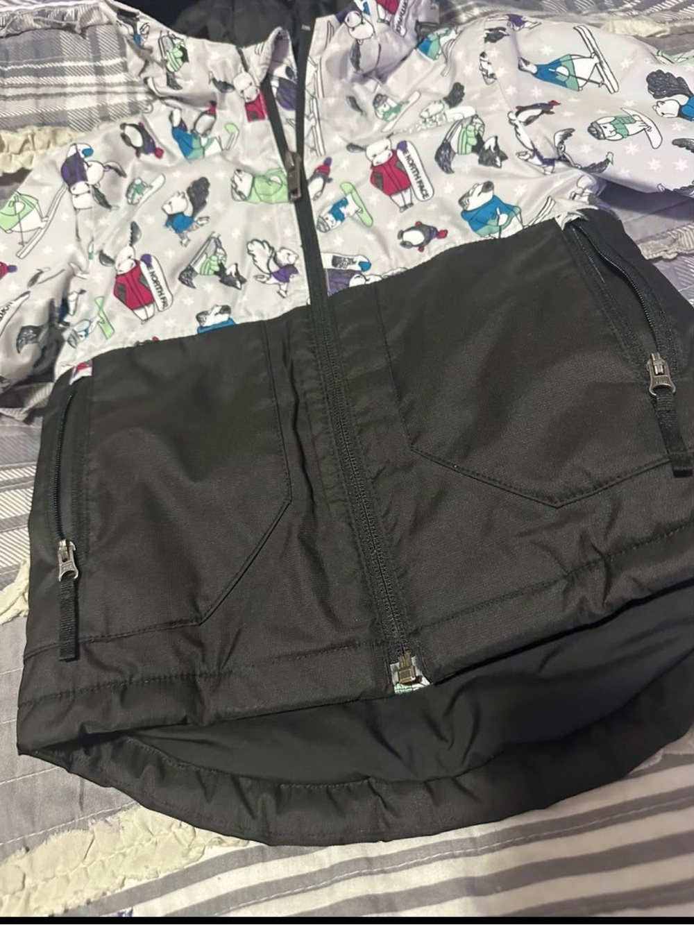 The North Face Kids Black and Light Gray Printed Hybrid Jacket